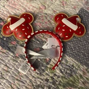 Minnie Mouse Mickey Mouse Christmas cookies! ✨❤️💚🎄🕎 unisex